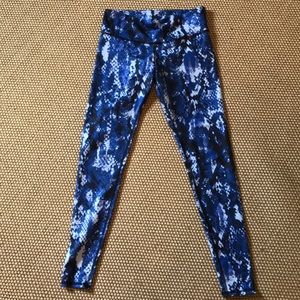 Blue snakeskin ALO leggings